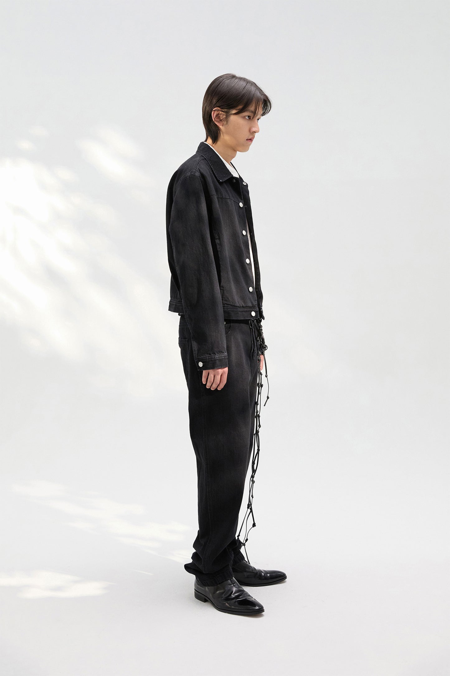 8.0 DENIM PANTS RIGHT (BLACK)