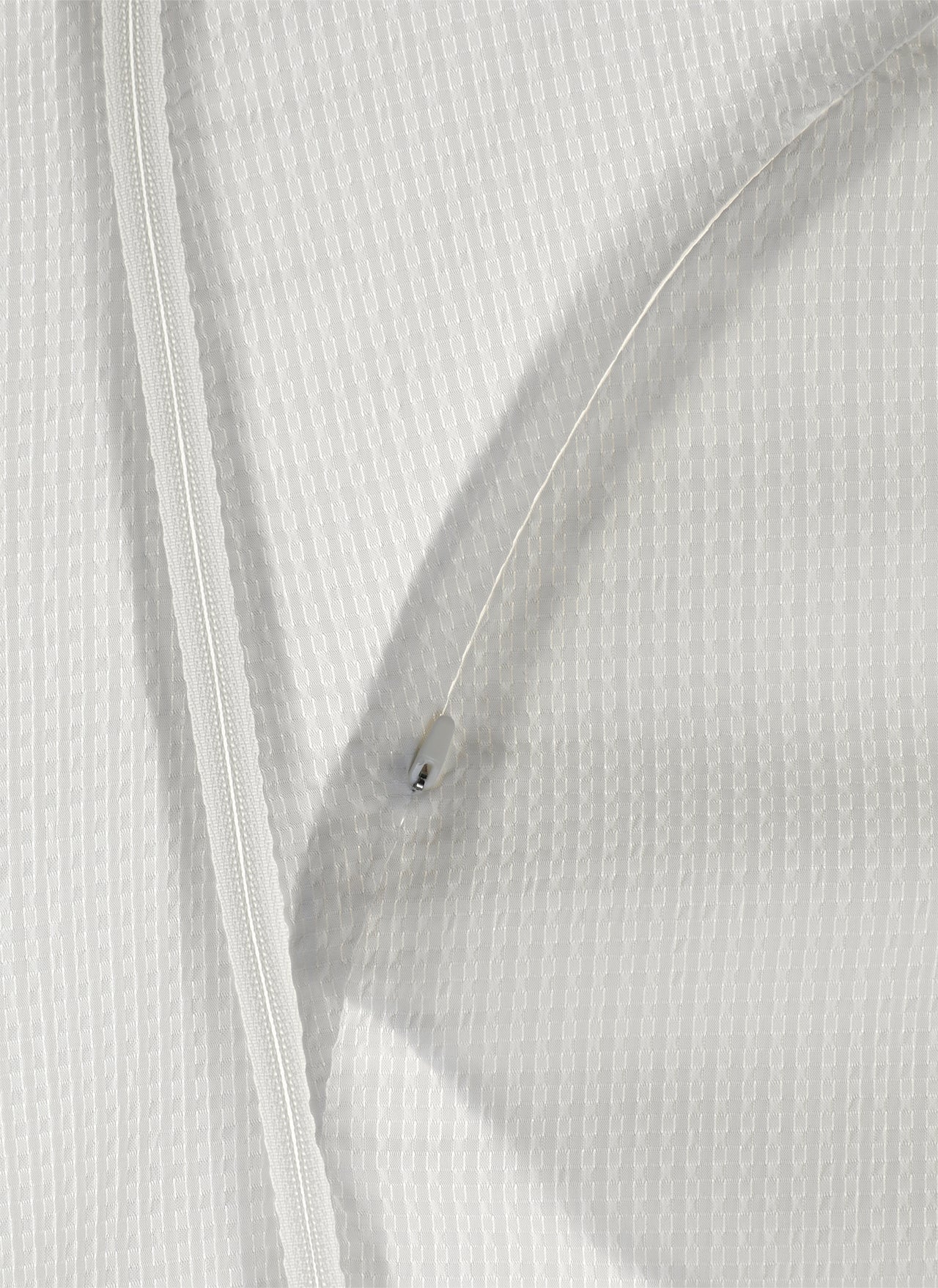 8.0 TECHNICAL JACKET RIGHT (WHITE)