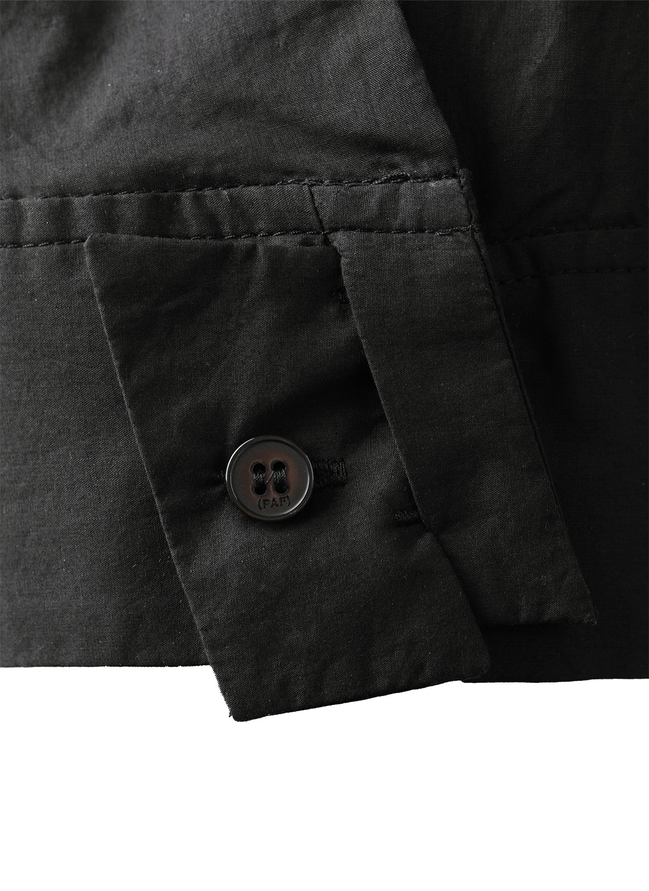 8.0 SHIRT CENTER (BLACK)
