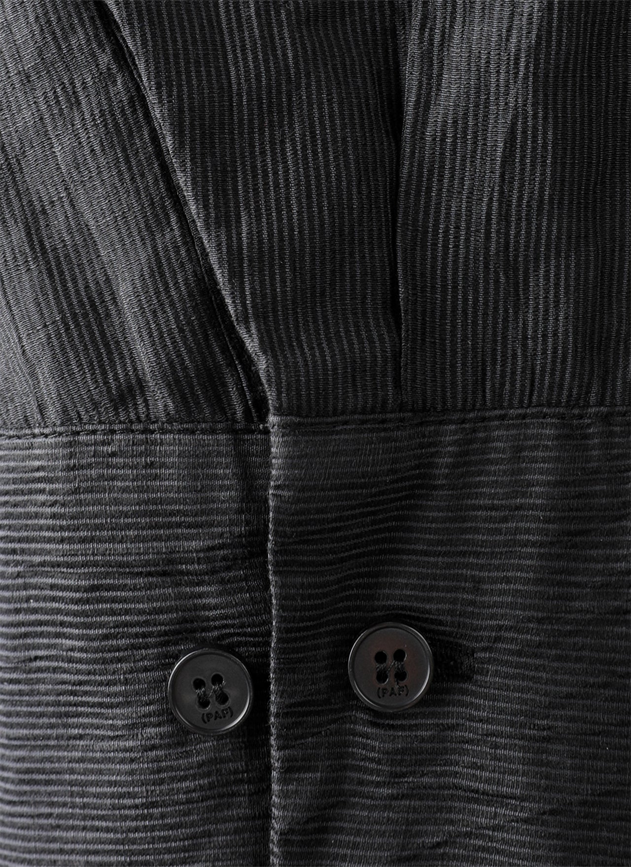 8.0 SHIRT RIGHT (BLACK)