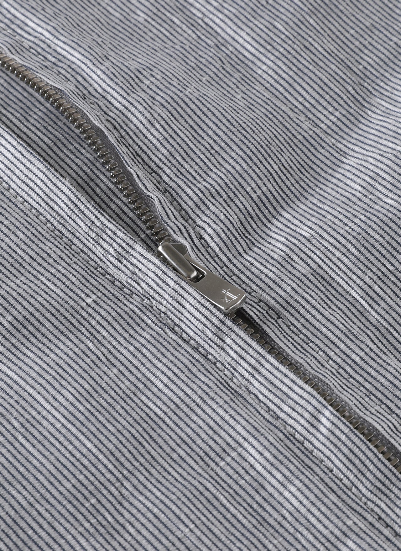 8.0 SHIRT RIGHT (STRIPE)