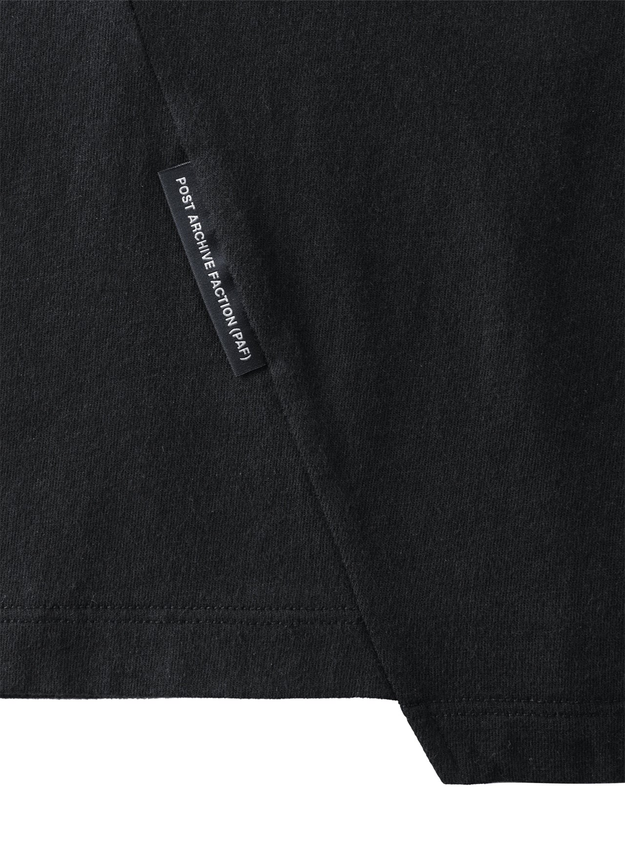 8.0 TEE CENTER (BLACK)