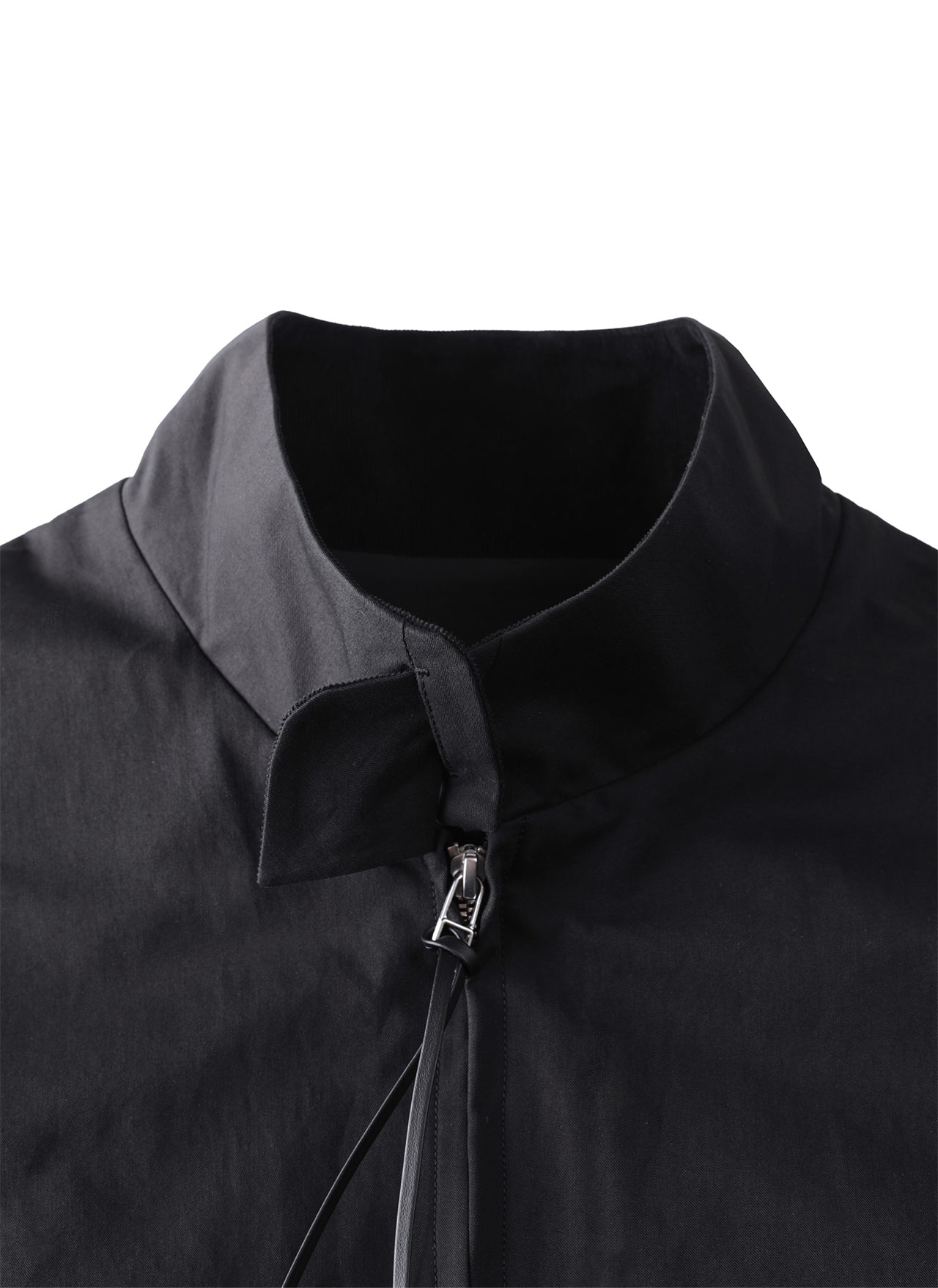 8.0 BOMBER RIGHT (BLACK)