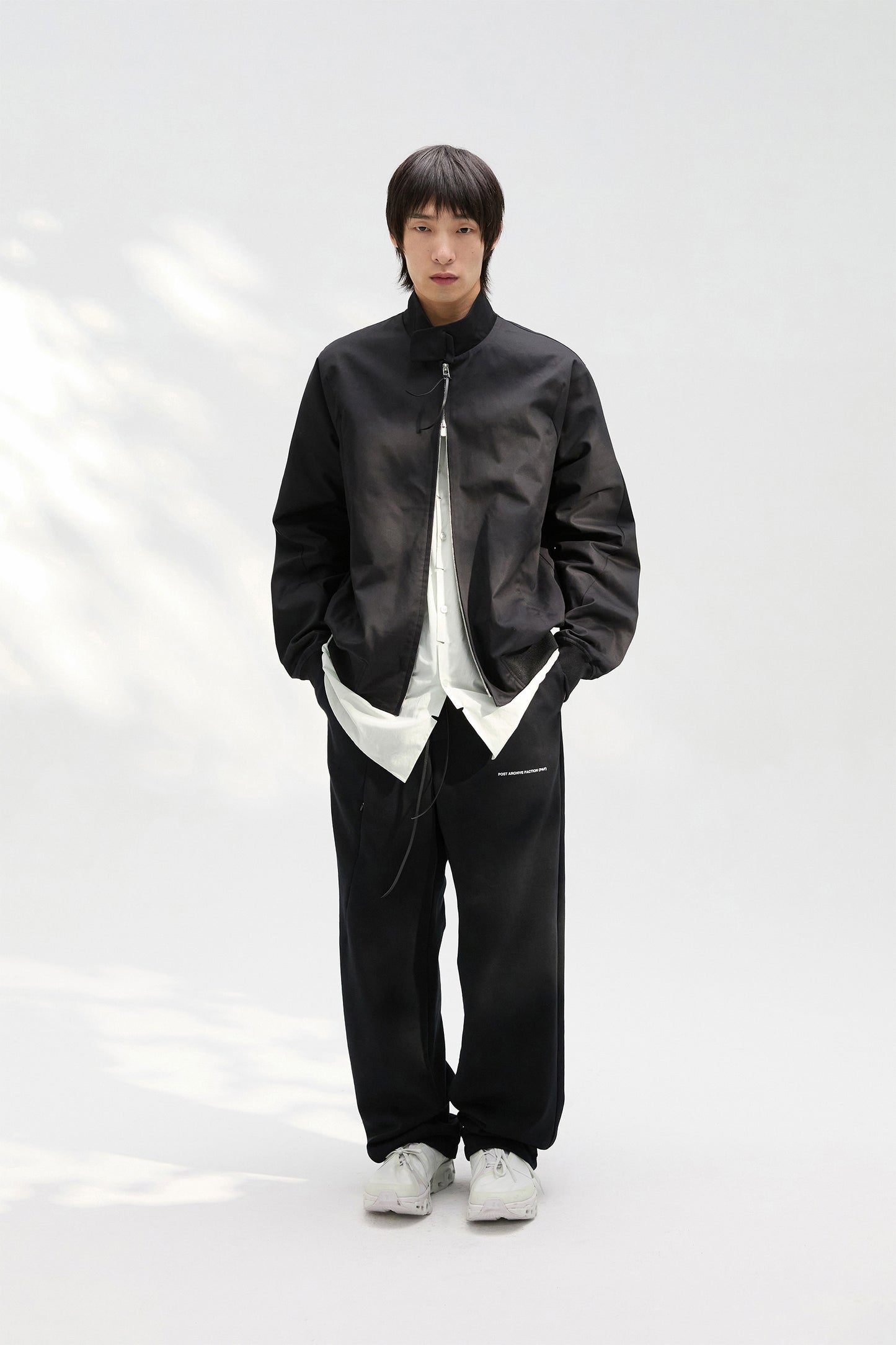 8.0 BOMBER RIGHT (BLACK)