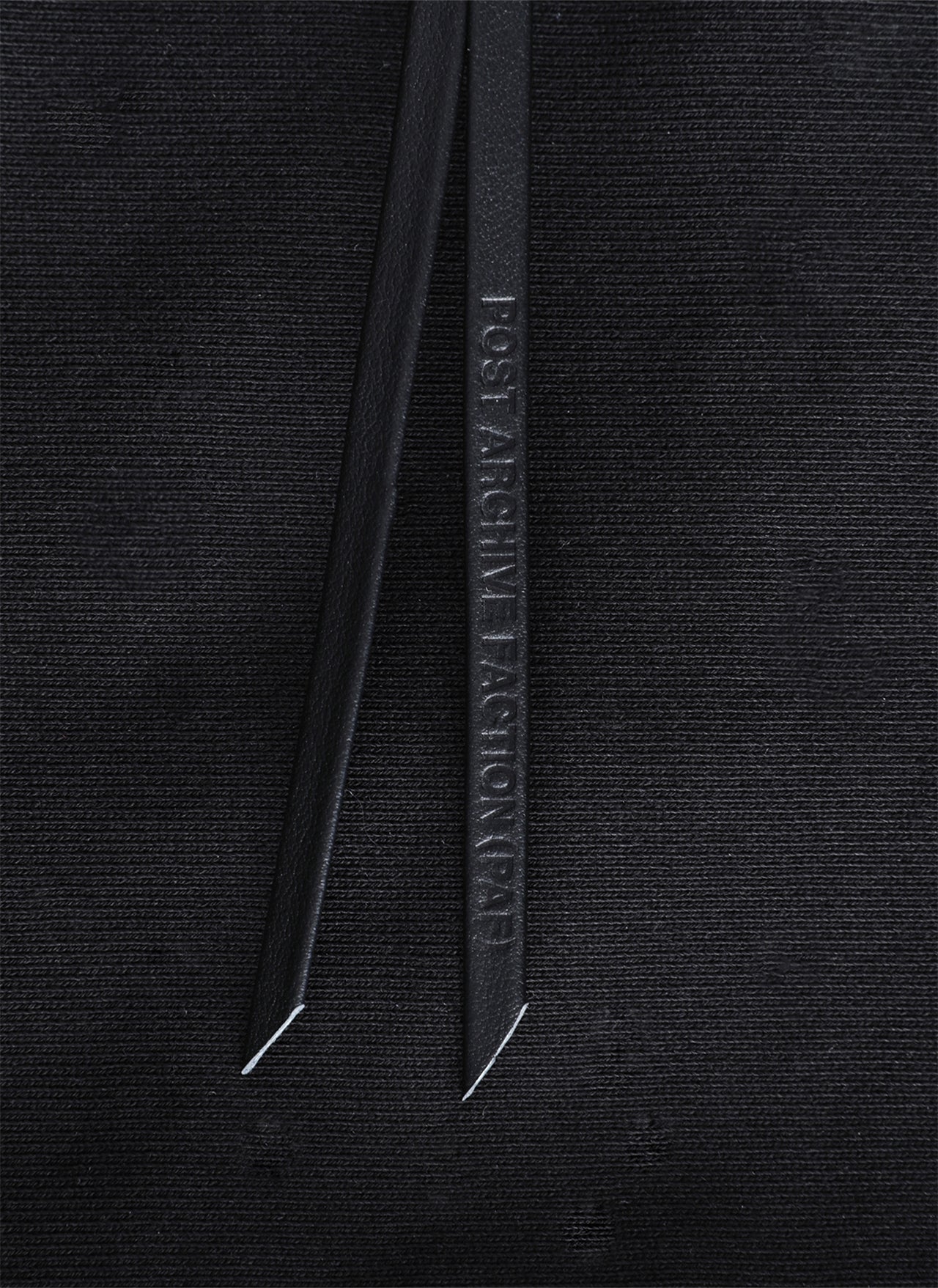 8.0 HOODIE CENTER (BLACK)