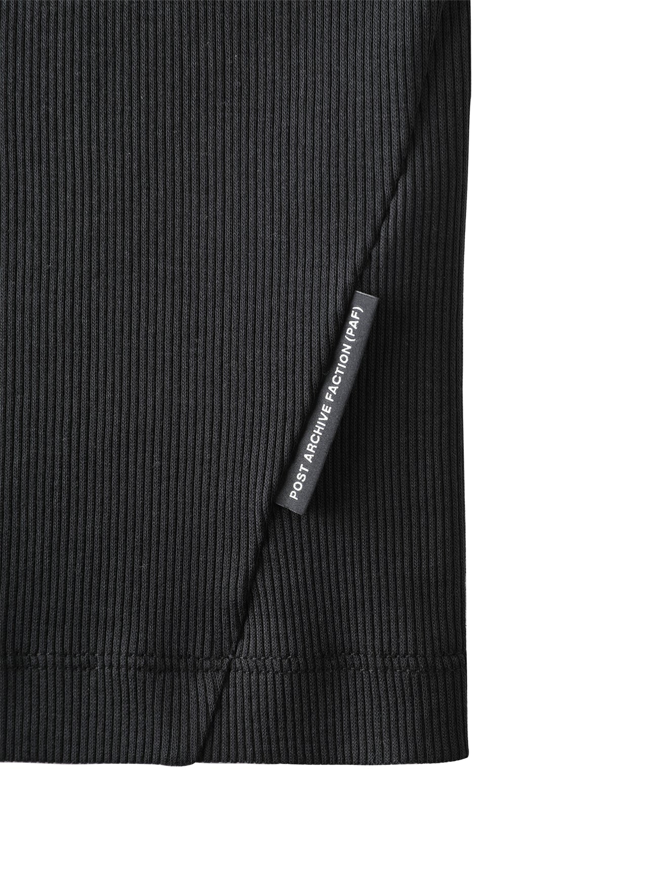 8.0 SLEEVELESS RIGHT (BLACK)