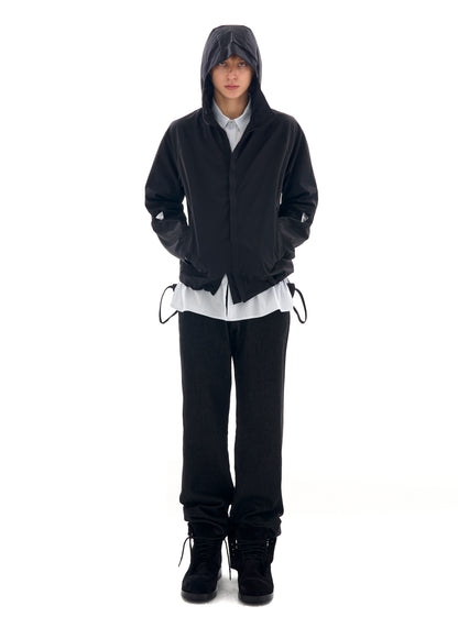 컷아웃 테크니컬 자켓